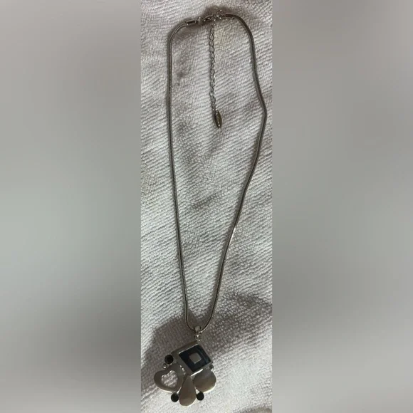 Abstract silver plated necklace. - Picture 2 of 4